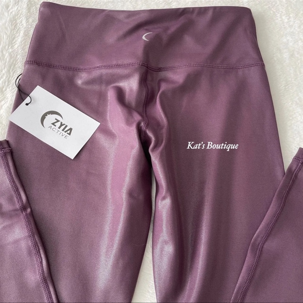 (NWT) Zyia Plum Metallic Plus Light n Tight Hi-Rise 7/8 24" - Picture 9 of 9